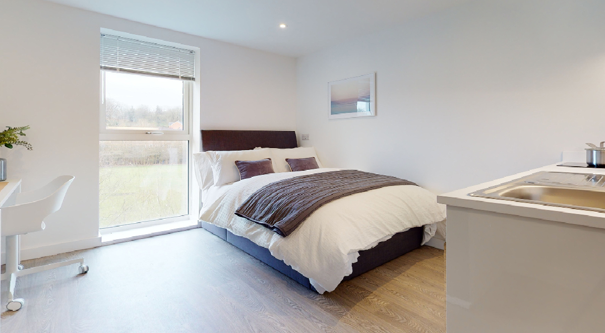 Premium En-suite at One London Road in Newcastle-under-Lyme