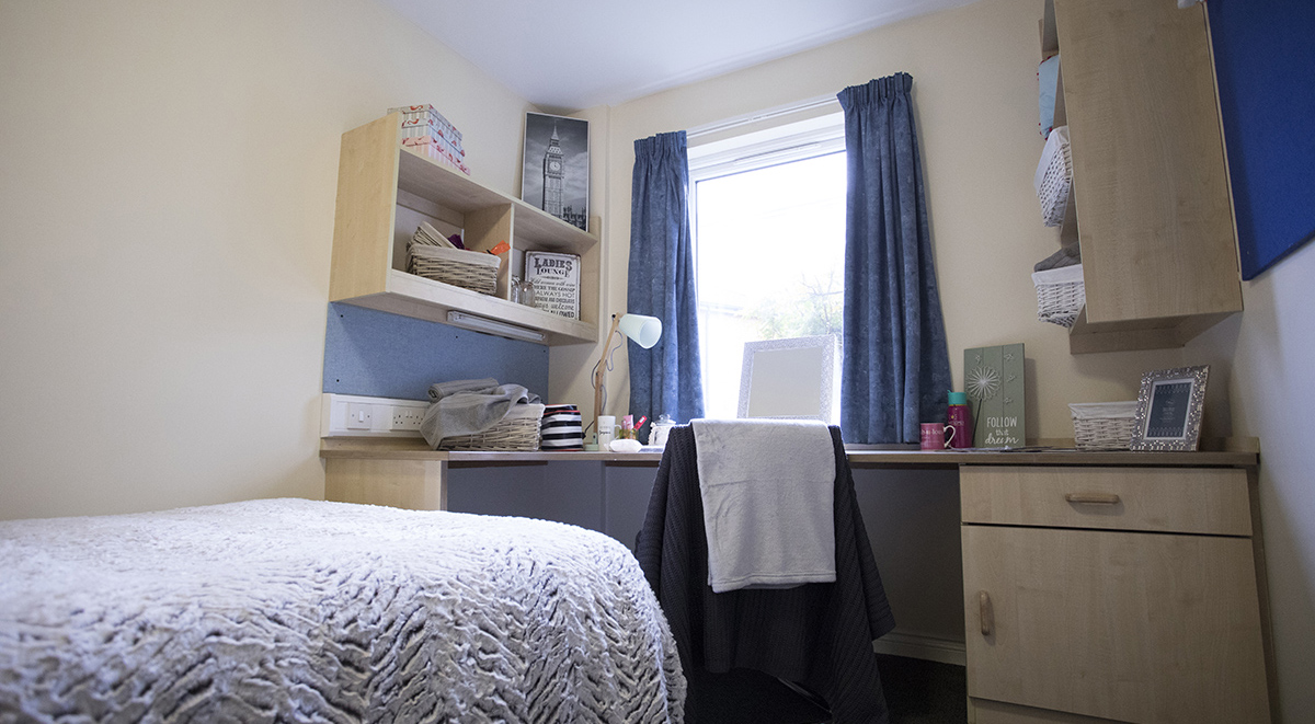 Deluxe En-suite at Trinity Village in Preston